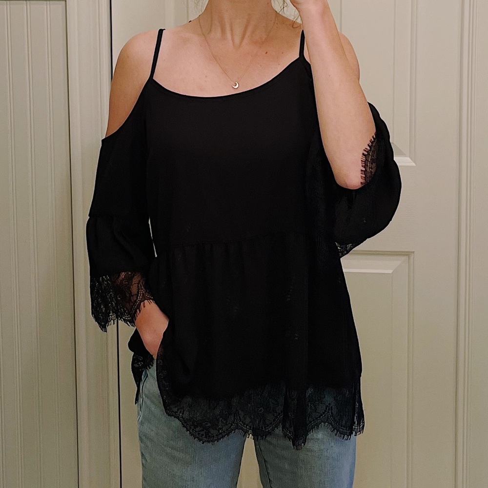 NWOT black lace top